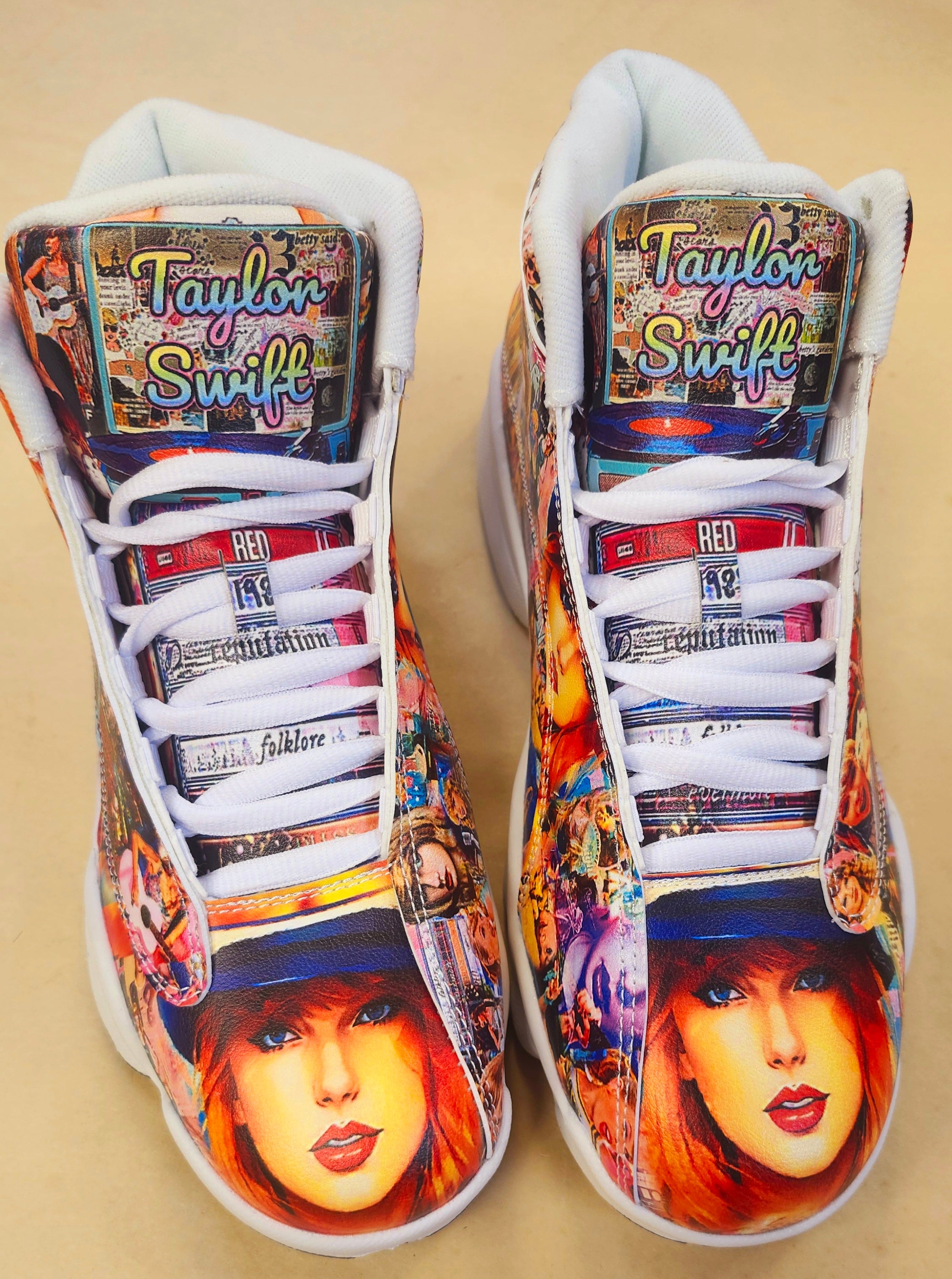 TAYLOR SWIFT Adult shoes