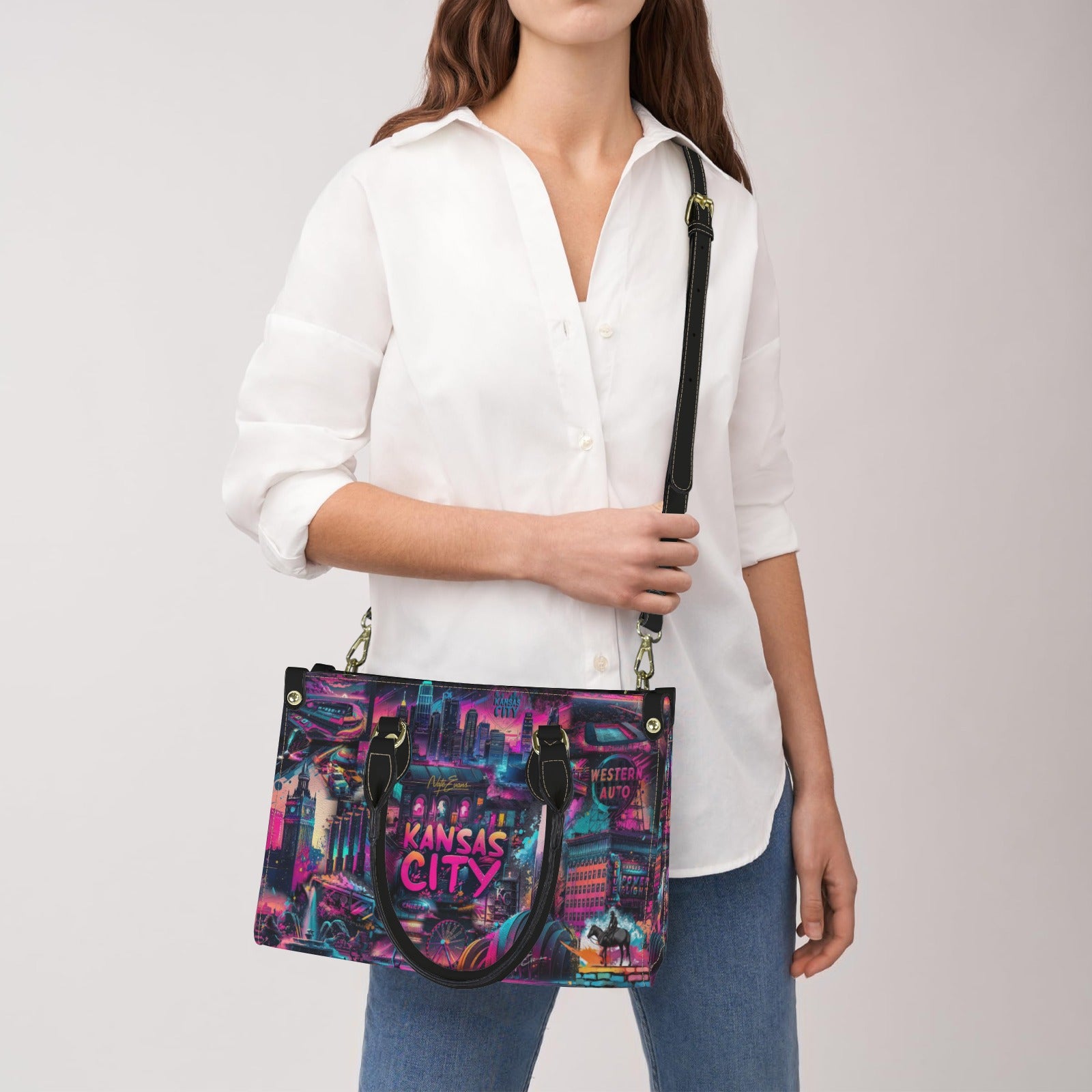 KANSAS CITY  Leather Purse "The Speed of Light"