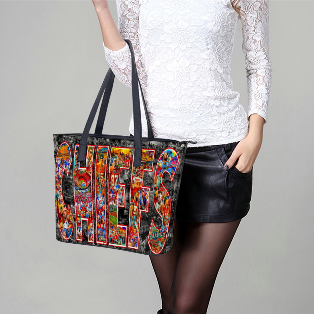 CHIEFS PURSE