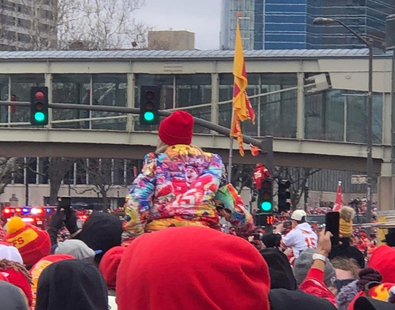 CHIEFS SUPERBOWL Unisex BUBBLE COAT (most popular, seen on tv)