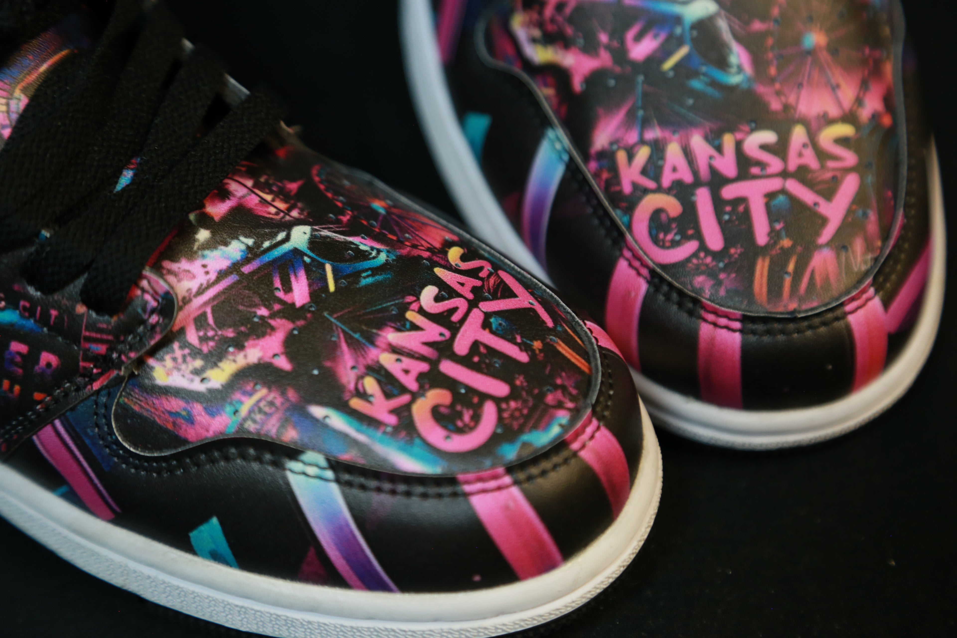 KANSAS CITY Mens Shoes "The Speed of Light"
