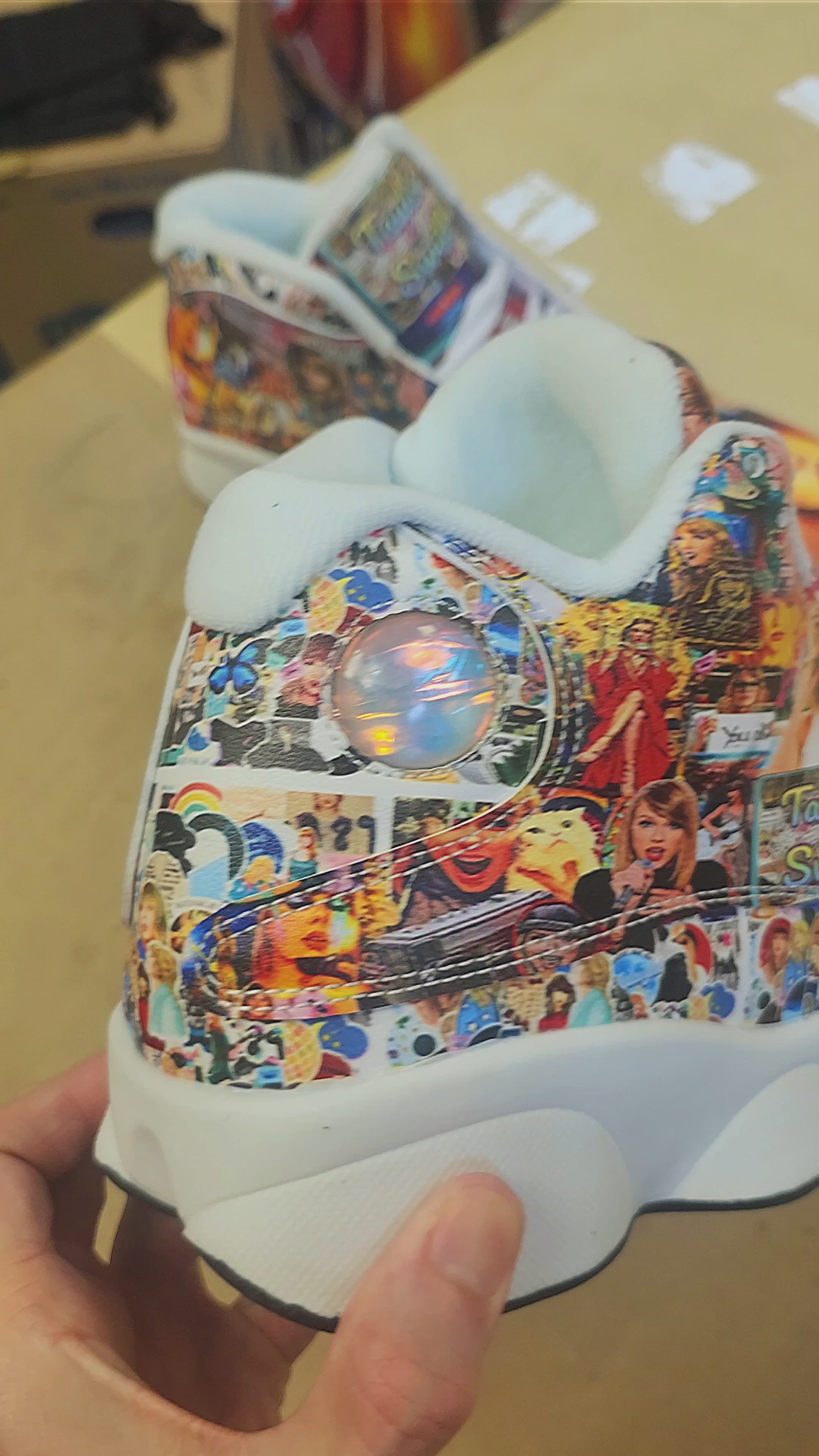 TAYLOR SWIFT Adult shoes